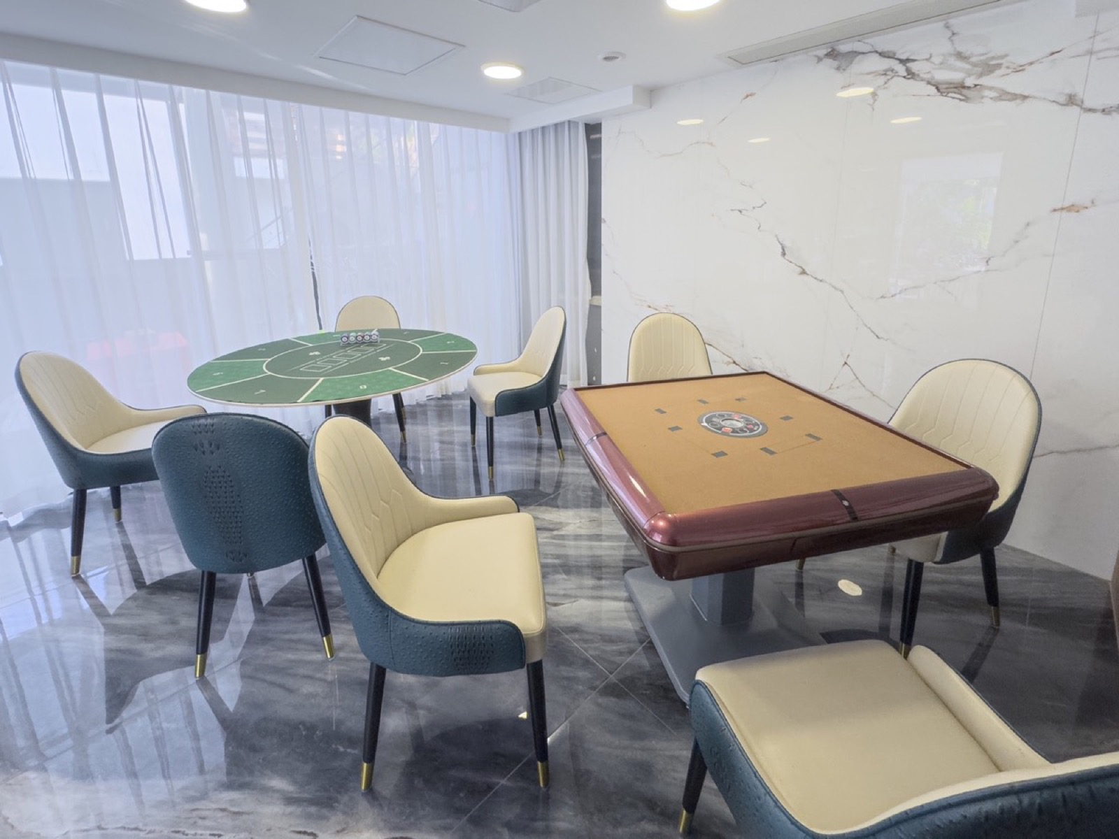 棋牌娱乐室